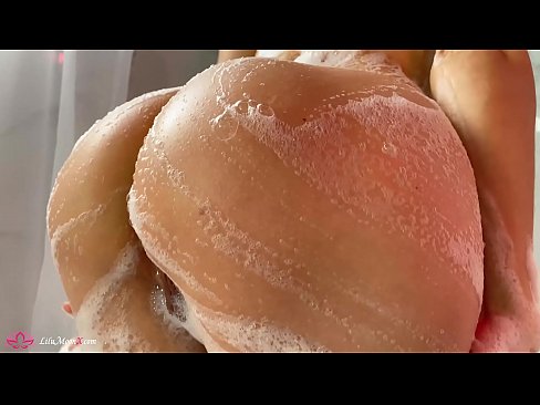 ❤️ Brünette masturbiert Muschi mit Vibrator zu intensivem Orgasmus in der Dusche Russian porn bei de.ladyxxxporno.ru ﹏